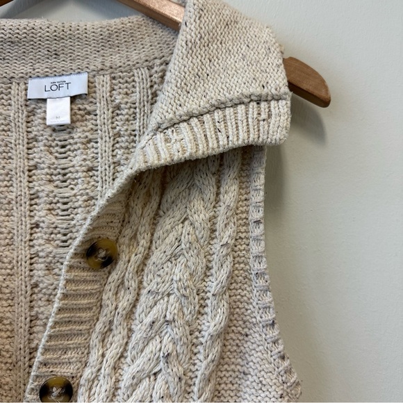 LOFT Wool Cotton Beige Chunky Cable Knit Cardigan Sweater Duster Vest - Picture 3 of 7
